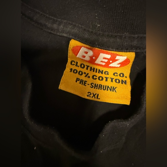 Black and Red Short Sleeve Tee with Vibrant Headdress Design - Picture 5 of 8